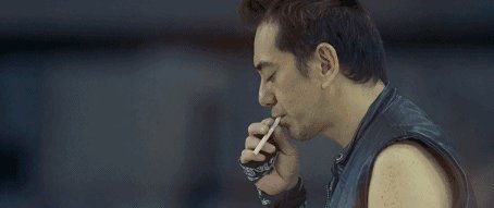 拿到大学毕业证高中毕业证还有用吗